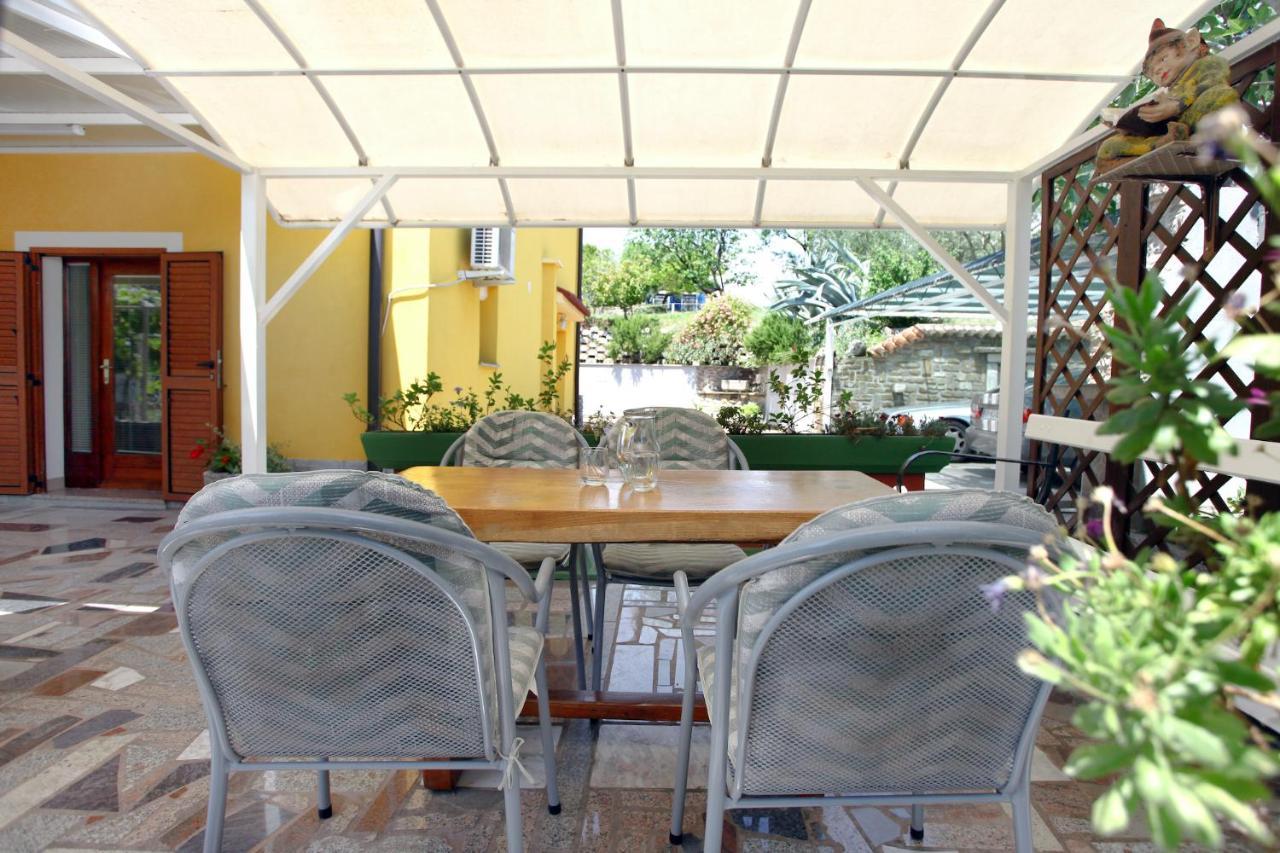 Dino Studio And Room Apartments Portoroz Exterior foto