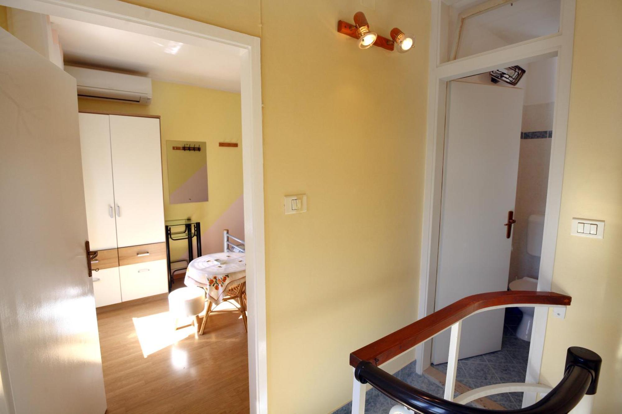 Dino Studio And Room Apartments Portoroz Exterior foto